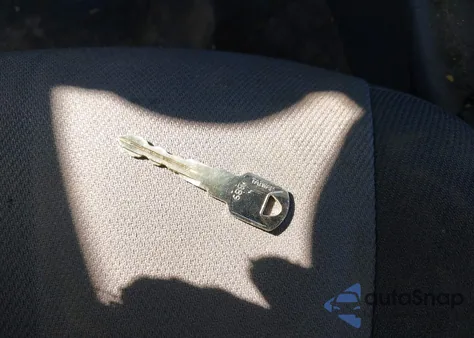 2005 Pontiac Sunfire из США, поврежденный, VIN 3G2JB12FX5S165953